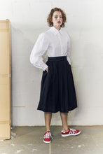 Load image into Gallery viewer, Lilac Linen Skirt